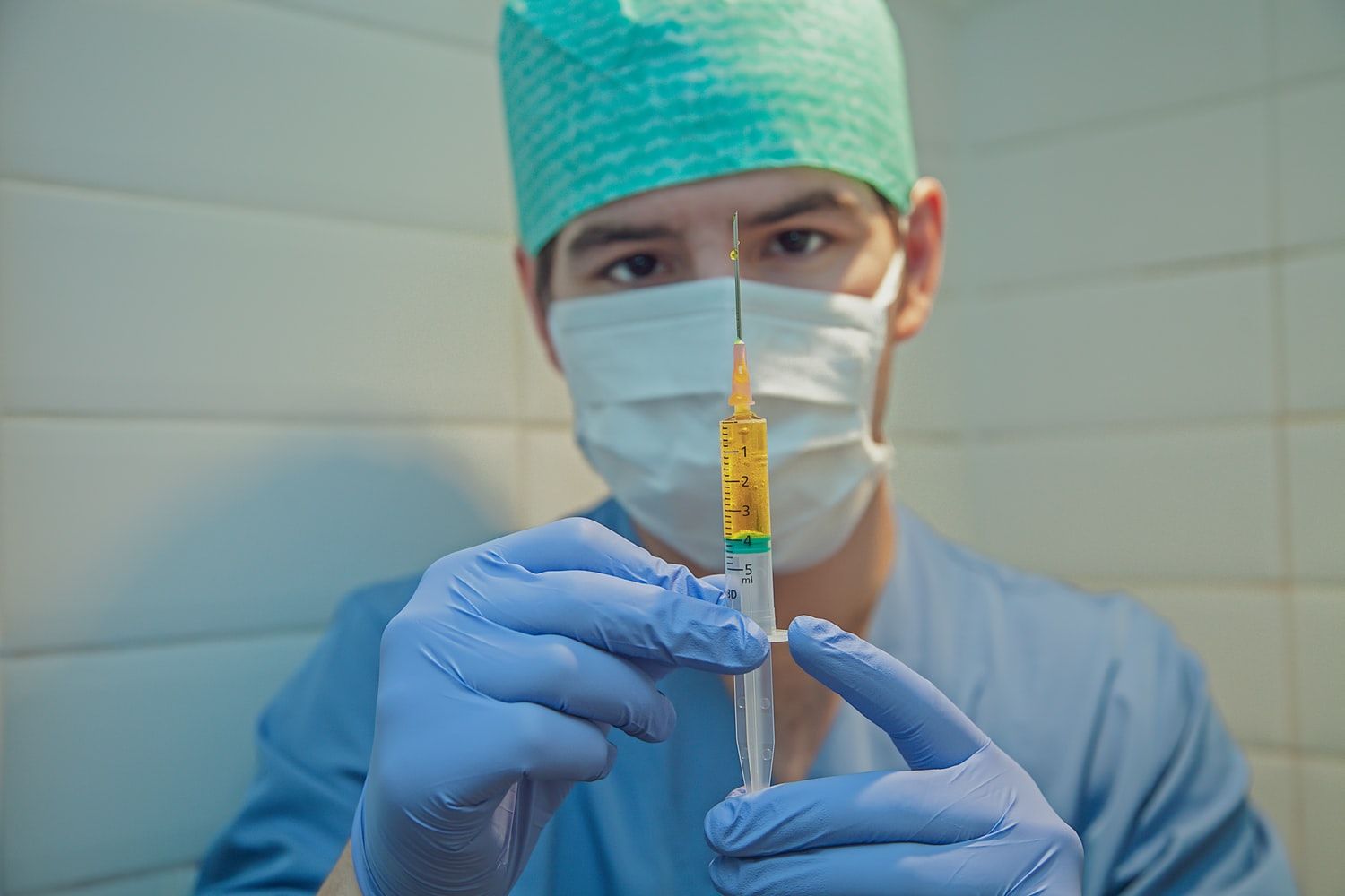 How to Get An Antibody Test for COVID-19 (and Who Needs One)
