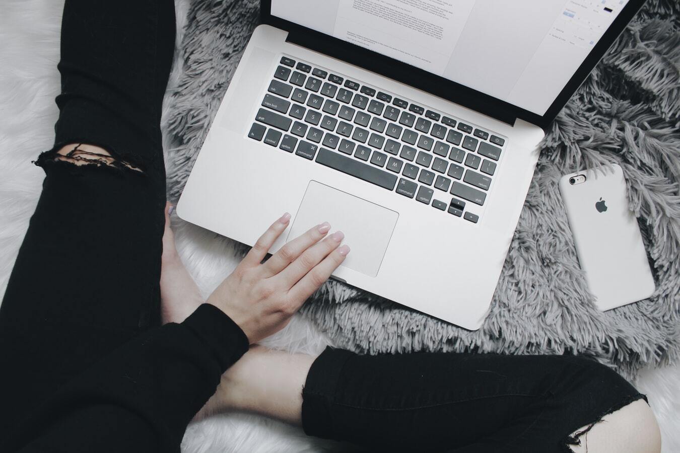 Can You Get an EIDL Advance and Unemployment Benefits?