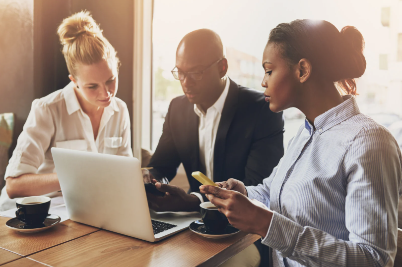What Do Grant Winners Have in Common? We Analyzed 410 Winners to Find Out